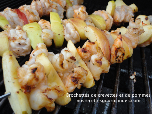 brochettes crevettes pommes1